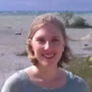 Meet your Posher, Elise